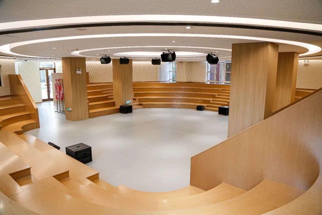 喜报 | 常宏装饰承建石家庄瀚林学校图书馆工程荣获“2025年河北省建筑装饰优质工程”称号
