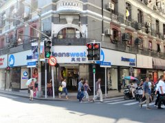 【常宏出品】真维斯中国大陆首家店铺——上海南京东路店重装开业